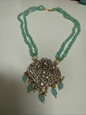 NWT Elegant Mint Green Beaded Pendant Necklace - Brand Unspecified